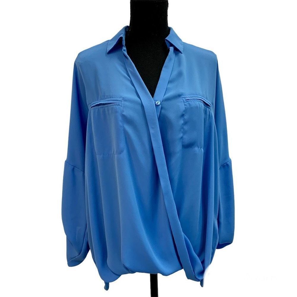 𝅺SUZY Shier Women's Blue Classic Hilo Long Sleeve draped wrap Blouse M
